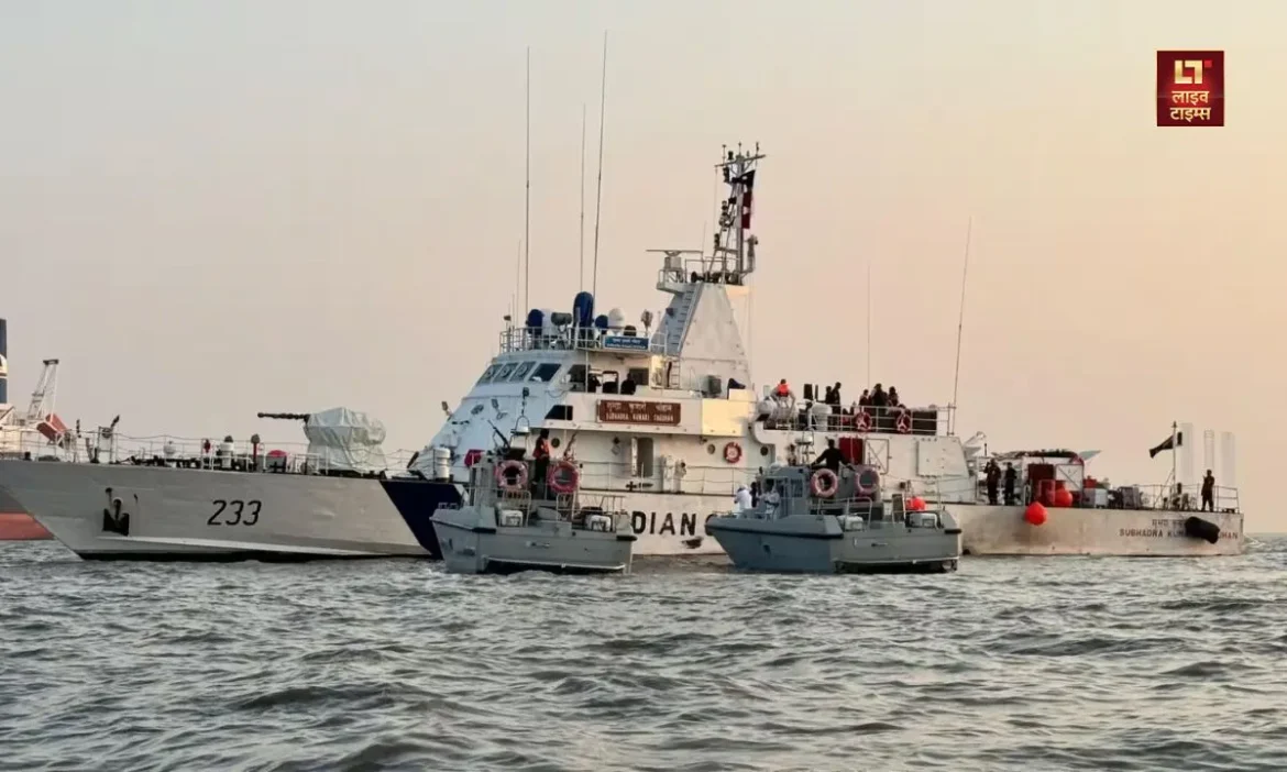 Mumbai Boat Accident Navy Gateway of India Elephanta Island 13 people died