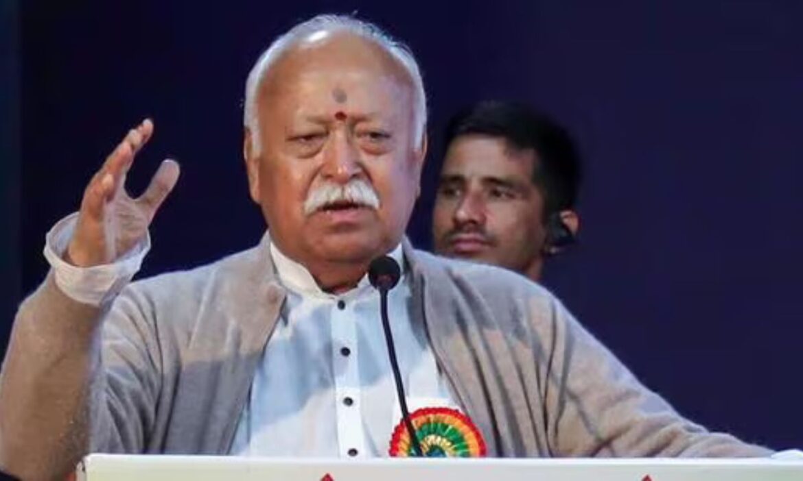 RSS Chief Mohan Bhagwat: BJP सांसद अरुण गोविल ने RSS प्रमुख मोहन भागवत के बचाव में उतरे हैं. एक्टर ने 3 बच्चों वाले बयान को लेकर मोहन भागवत का बचाव किया है.