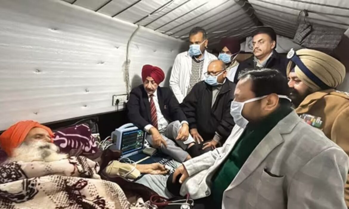 Farmer Protest: पंजाब के किसान अपनी मांगों को लेकर लगातार आंदोलन कर रहे हैं. ऐसे में 4 जनवरी को वह किसान महापंचायत का आह्वान करेंगे.