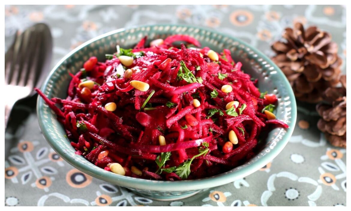 दिन करना चाहते हैं हेल्दी शुरुआत तो नाश्ते में खाएं चुकंदर की चाट, ये रही आसान रेसिपी