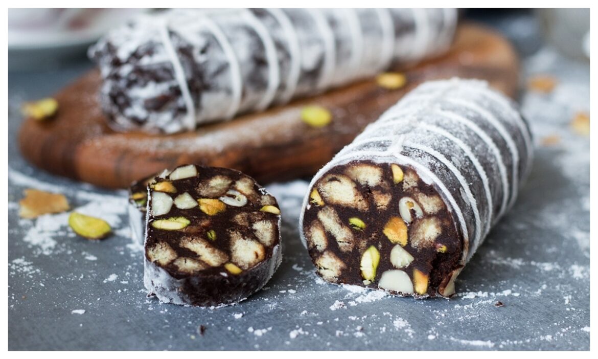 Christmas 2024 पार्टी के लिए परफेक्ट है चॉकलेट से बनी ये इटैलियन डिश, यूनीक स्वाद बना देगा दीवाना