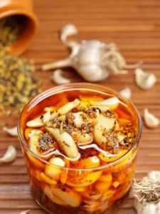 सर्दियों में लहसुन का अचार बनाने का आसान तरीका