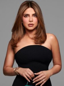 न्यू ईयर पार्टी में ऐसी स्टाइलिश ड्रेसेस को पहनकर बिखेरें जलवा