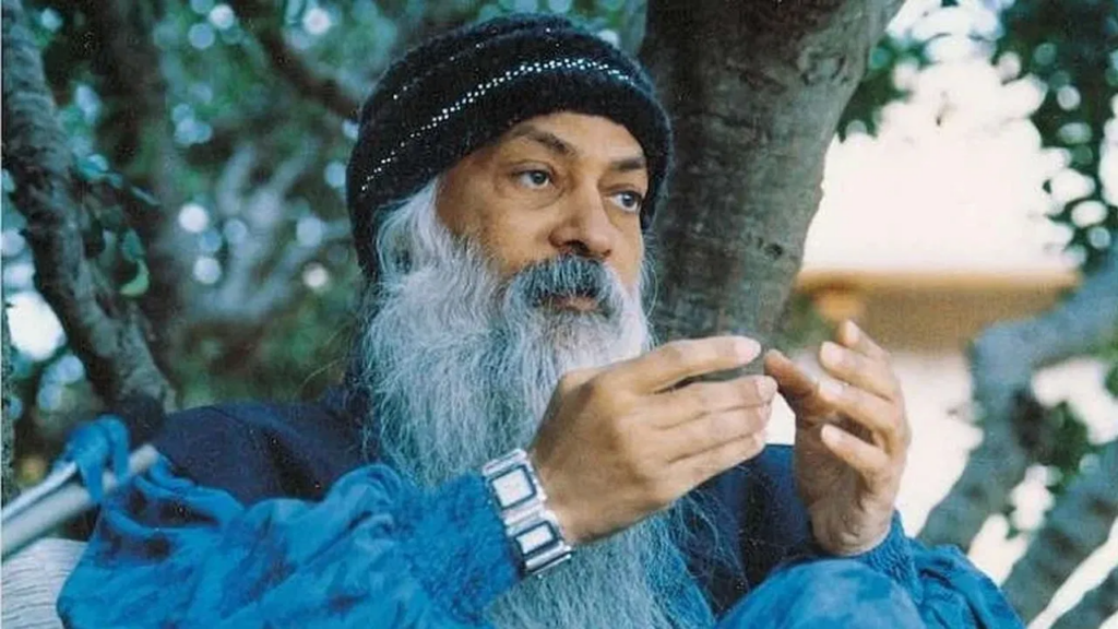 Osho Rajneesh Biography: History, Beliefs and Facts - Live Times