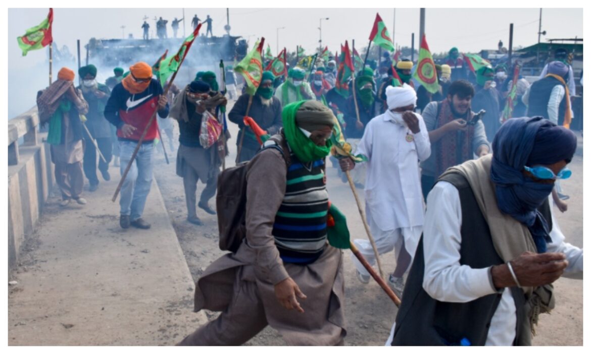 Kisan Andolan: किसान आंदोलन के खिलाफ सुप्रीम कोर्ट में आज होगी सुनवाई