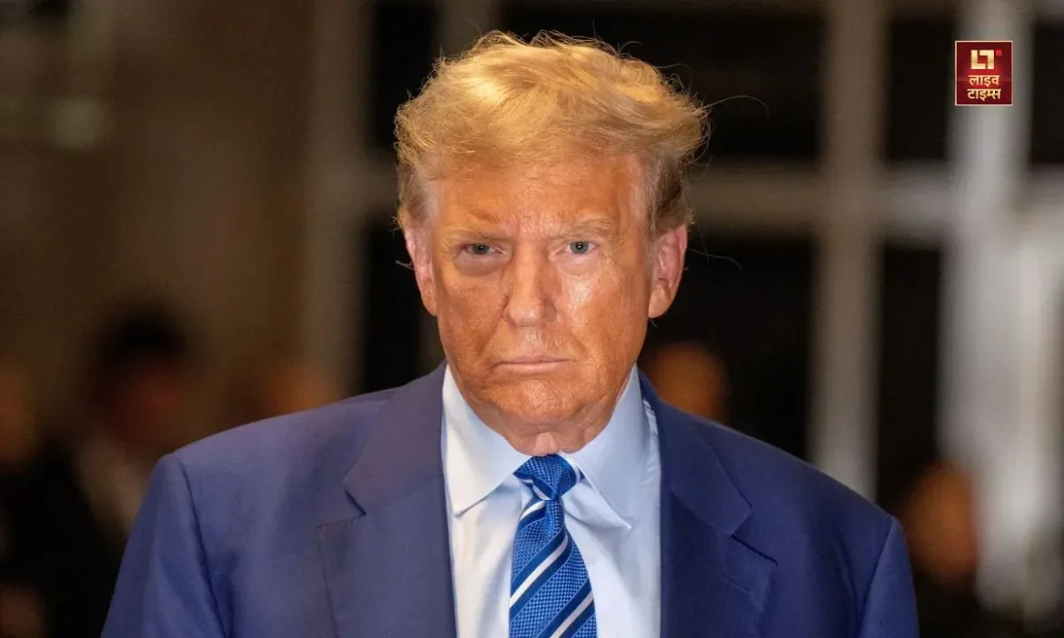 Donald Trump Inauguration, 100 decisions, Live Times