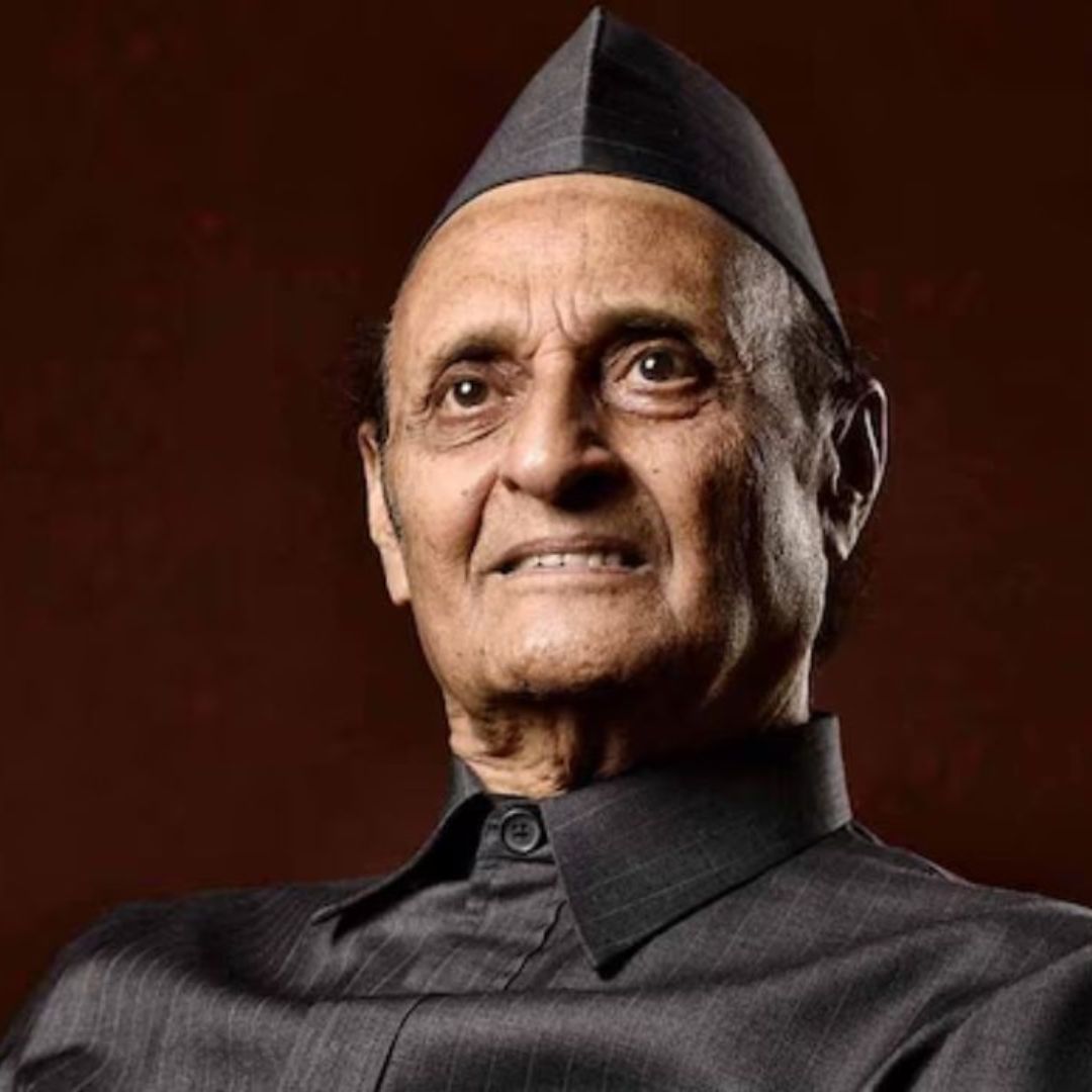 Congress Leader On J&K: कांग्रेस के वरिष्ठ नेता और पूर्व सद्र-ए-रियासत डॉक्टर कर्ण सिंह ने जम्मू कश्मीर को लेकर बड़ा बयान दिया है. उन्होंने घाटी को केंद्र शासित प्रदेश बनने पर नाराजगी व्यक्त की है.