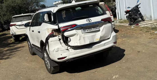 Car accident - Live Times