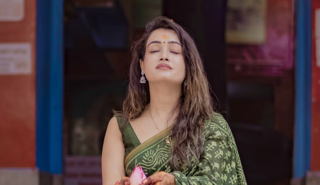 The most beautiful Sadhvi of Mahakumbh - Live Times