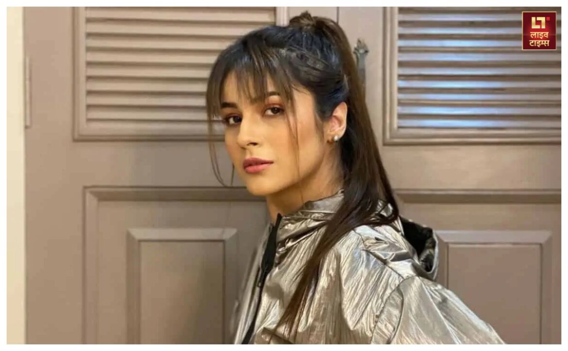 Nora Fatehi से लेकर Shehnaaz Gill तक, Bigg Boss के वो कंटेस्टेंट जिन्होंने बिना ट्रॉफी के ही हासिल कर लिया सब कुछ