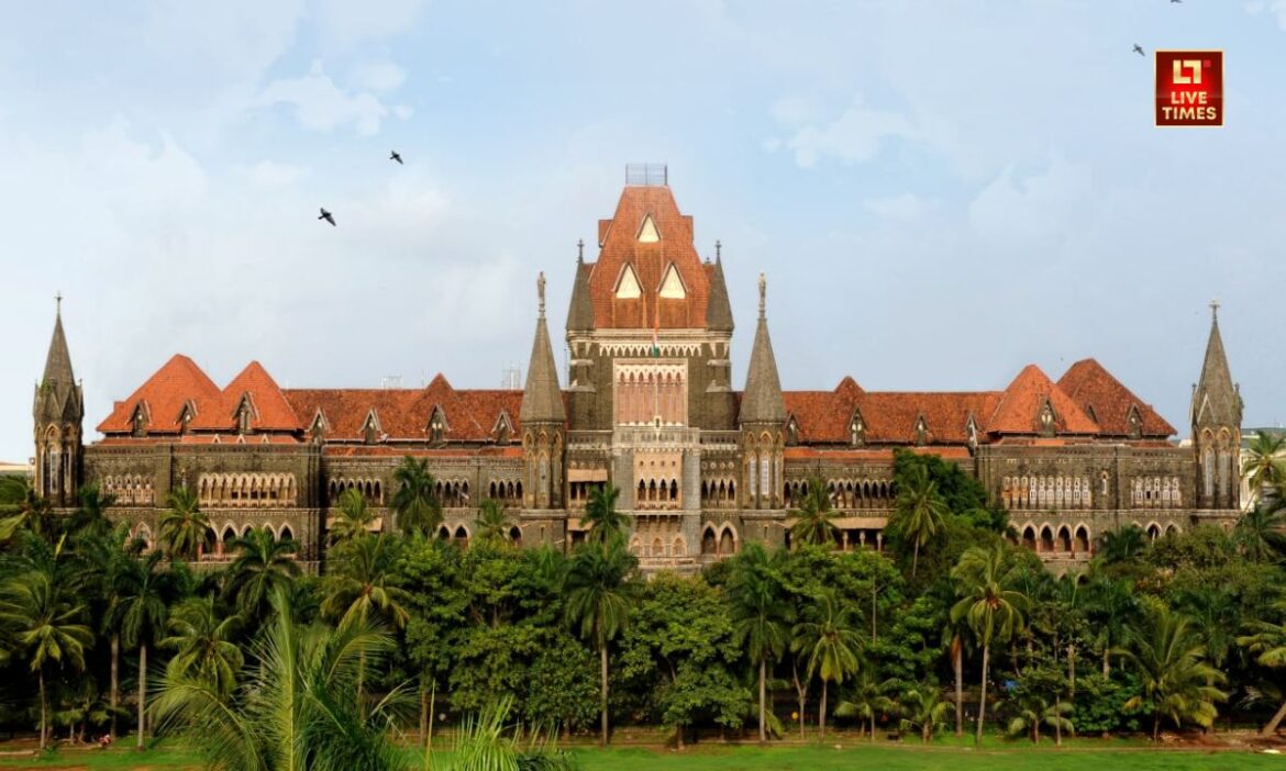 Badlapur school Sexual Abuse Case