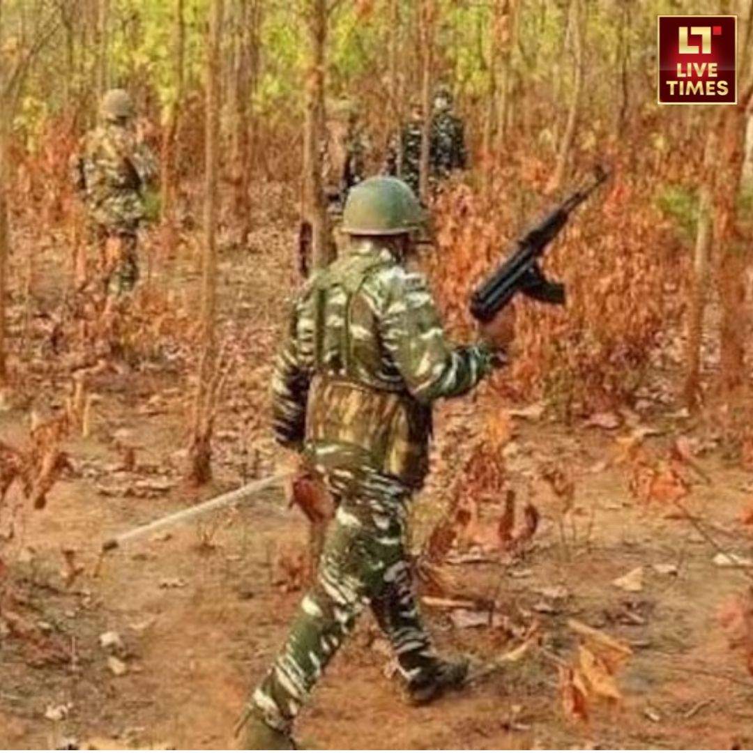 Chhattisgarh News : छत्तीसगढ़ के सुकमा और दंतेवाड़ा बॉर्डर पर नक्सलियों और सुरक्षाबलों के बीच लगातार फायरिंग चल रही है जिसके चलते 16 नक्सली को ढेर कर दिया गया है.