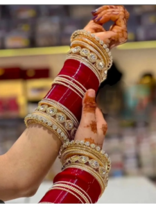 Golden contrast bangle set will make your every look royal, your face will glow as soon as you wear it