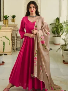 6 beautiful pink suits make you look super cute