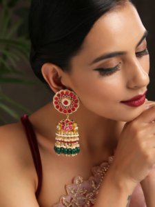 These statement earrings will outshine Bareilly's jhumkas, you should also try them