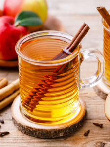 Maintain facial glow with these detox drinks