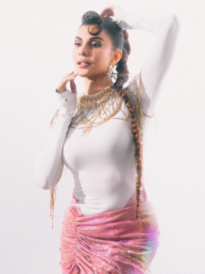 Make lips beautiful try actresses lipstick shades