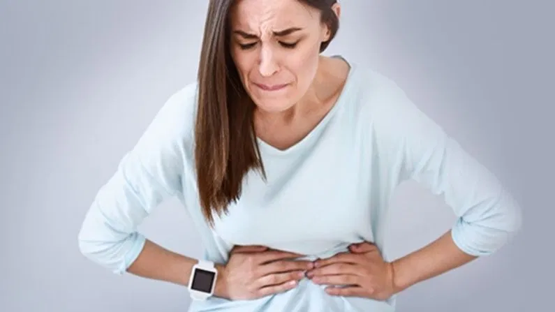 Drinking less water cause of stomach problems
