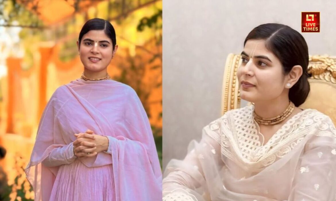 Devi Chitralekha Suit Look