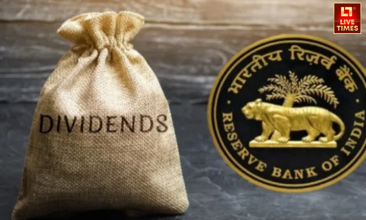 फाइनेंशियल ईयर 2024-25 के रिजर्व बैंक ऑफ इंडिया ने केंद्र सरकार को 2.69 लाख करोड़ रुपये का डिविडेंड यानी की लाभांश देने की घोषणा की है.