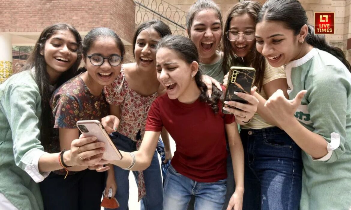 CBSE Class 12th Result 2025 Declared