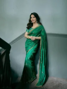 Beautiful video actress of Rang Hare