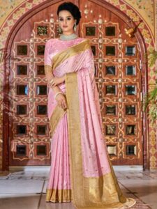 look like women royal families wear saris