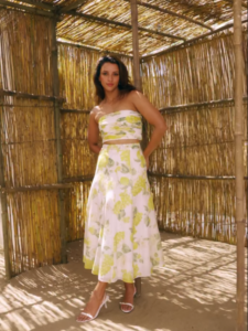 अगर इस गर्मी आपको भी चाहिए कूल और कंफर्टेबल लुक, तो ट्राय करें तृप्ति डिमरी के समर आउटफिट्स