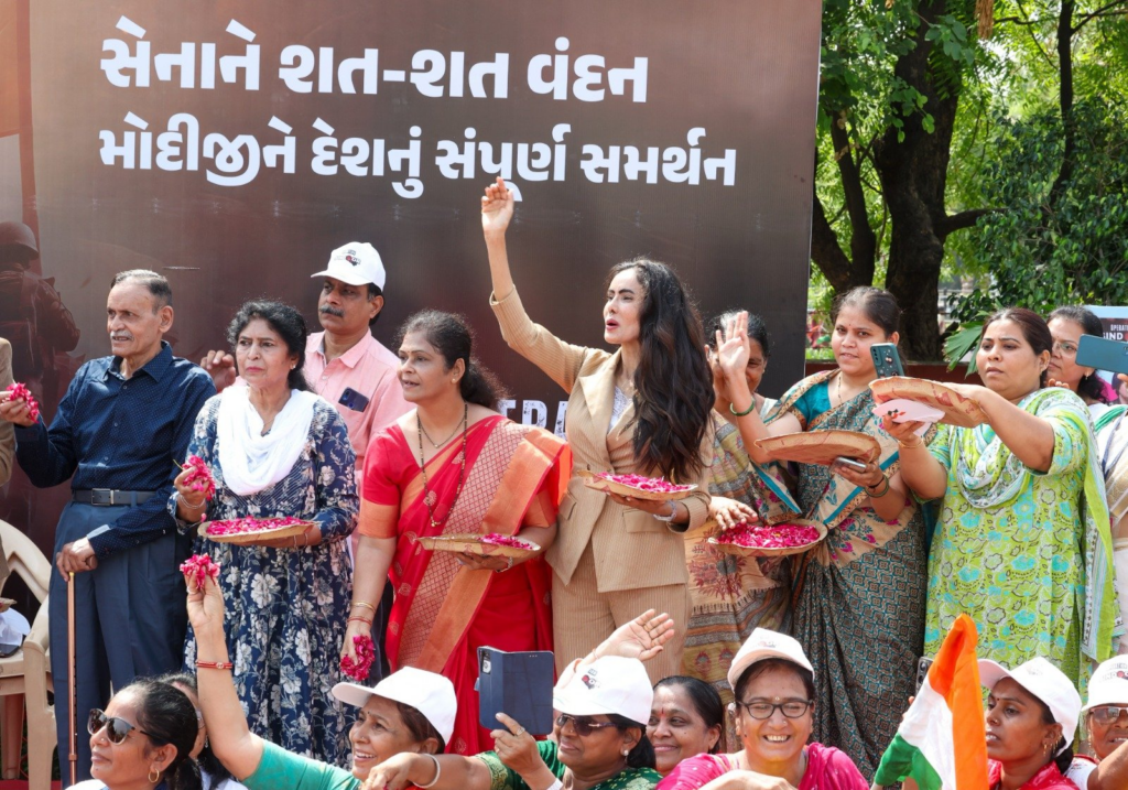 Colonel Sophia’s Family Celebrates During Modi Roadshow