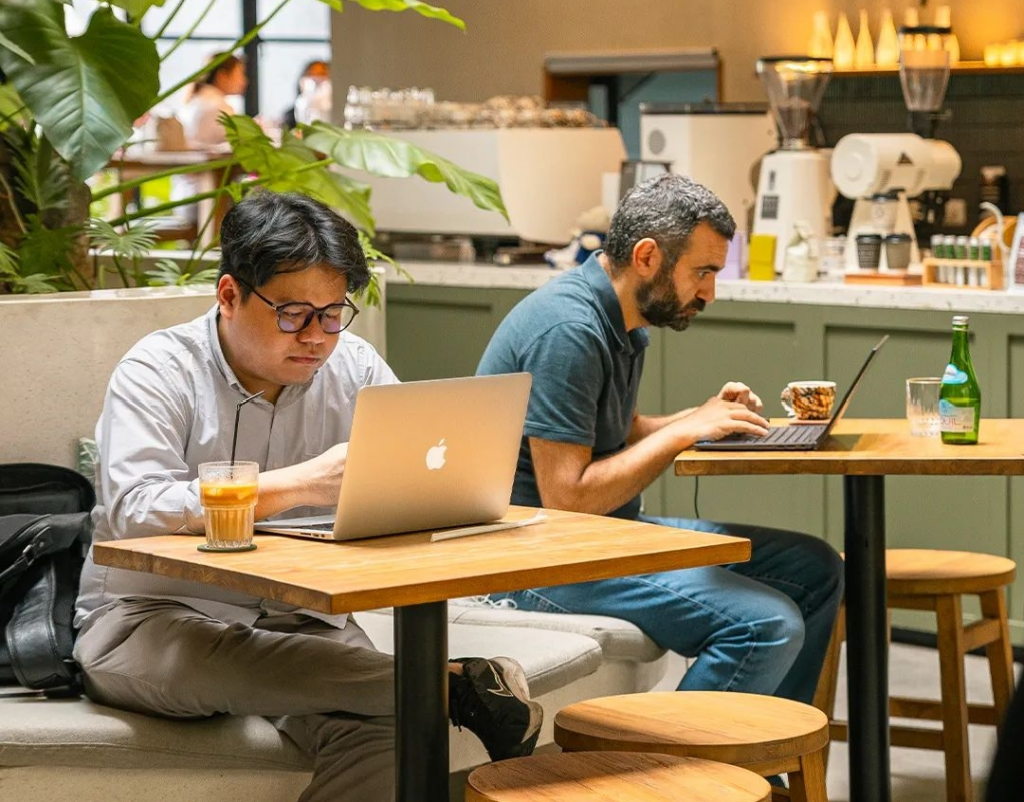 Skip the cafeteria junk and go for healthy snacks