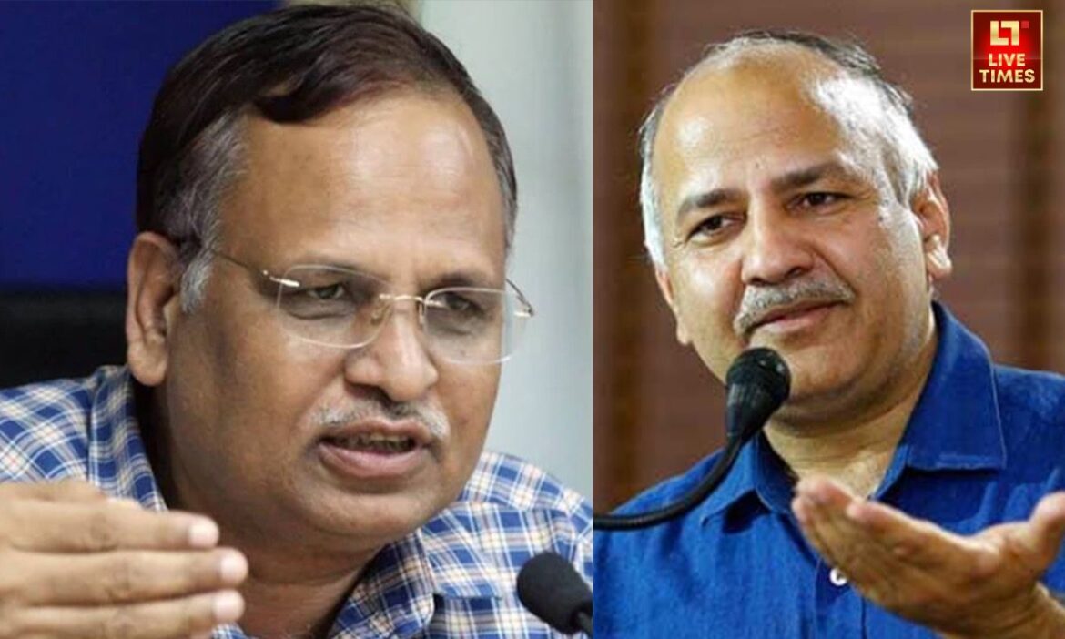 आम आदमी पार्टी के नेता मनीष सिसोदिया और सत्येंद्र जैन को Anti Corruption Bureau ने क्लासरूम घोटाले के मामले में पूछताछ के लिए बुलाया है.