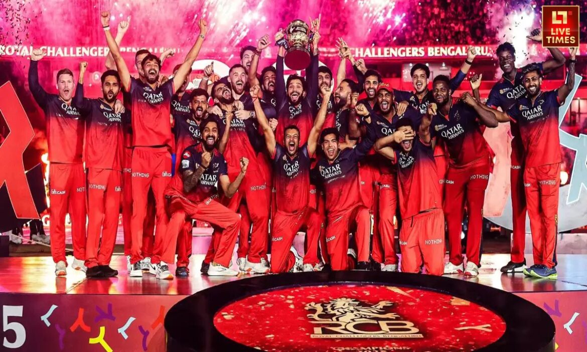 RCB-Victory-Parade