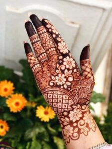 Trending Mehandi Design