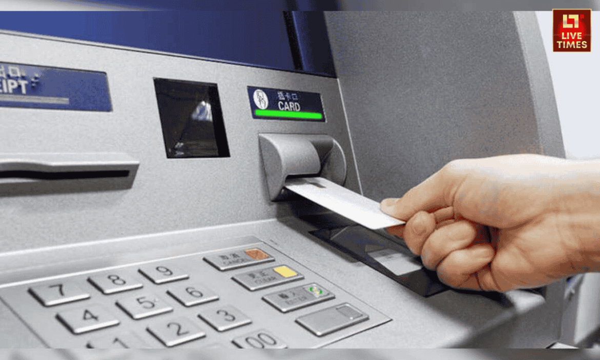ATM fraudsters held in Delhi
