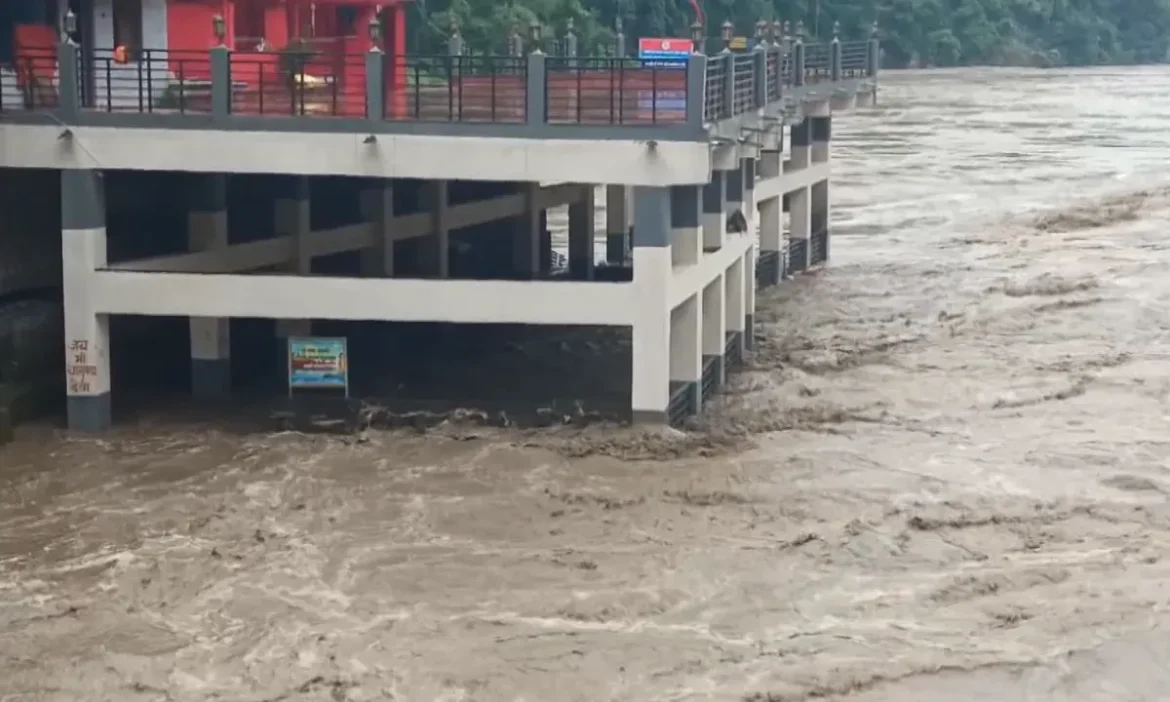 Heavy rain in Uttarakhand