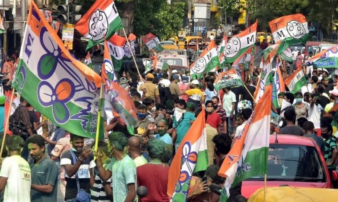 TMC calls JPC on bills to remove PM CMs farce