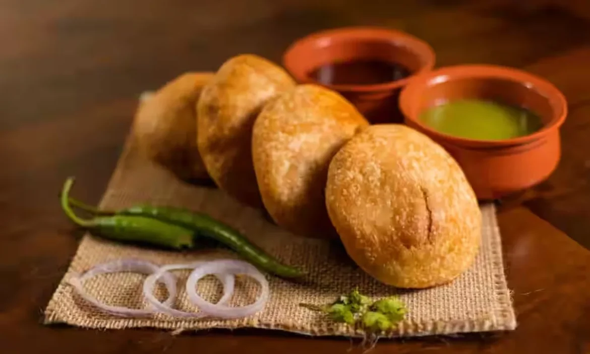 Khasta Pyaz Ki Kachori Recipe