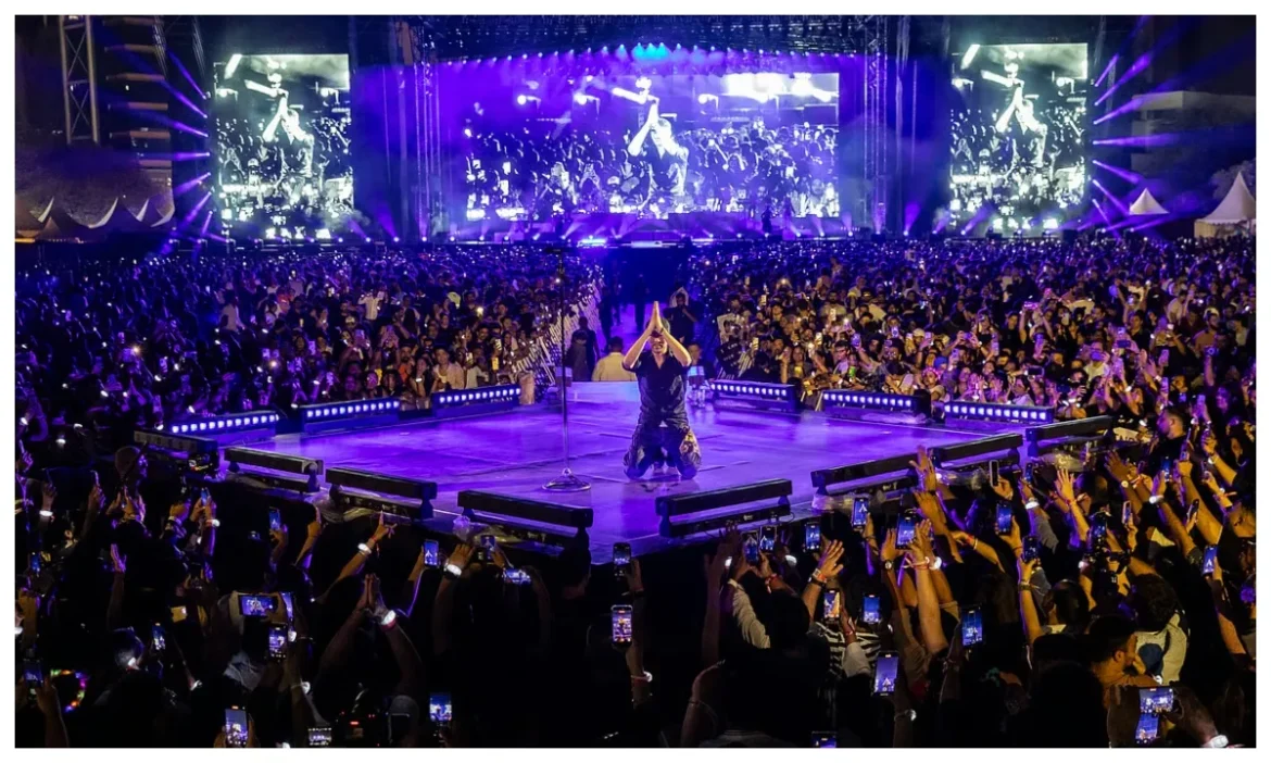 मुंबई में चला Enrique Iglesias का मैजिक, Hero गाकर जीता दिल; बॉलीवुड स्टार्स के साथ जमकर झूमी पब्लिक