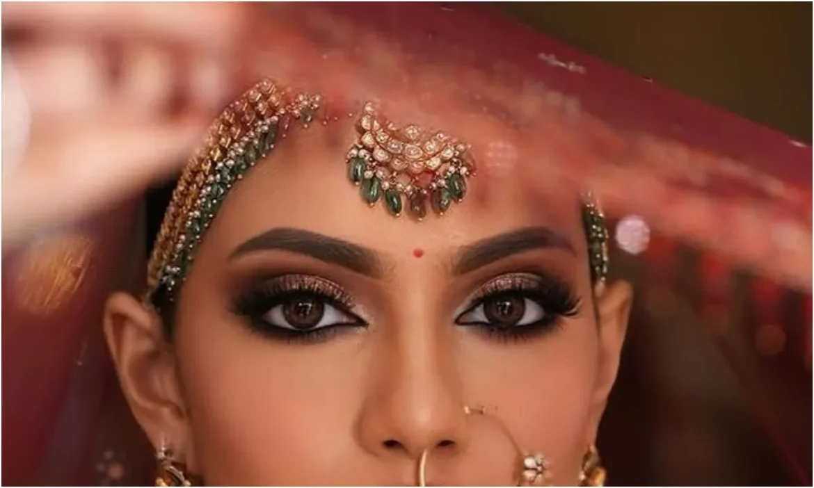 एक्सपेरिमेंटल दुल्हनों के लिए 5 हटके Bridal Makeup लुक्स, अब लगेगा ट्रेडिशनल में मॉर्डन तड़का