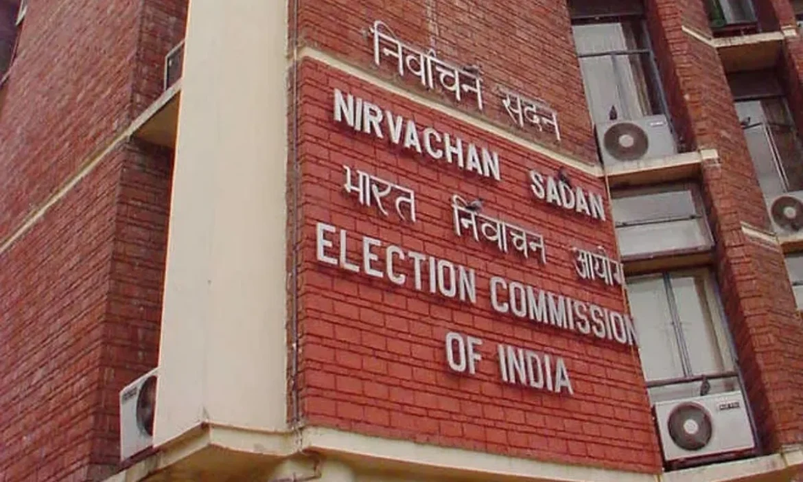 EC publishes draft electoral rolls in Bengal