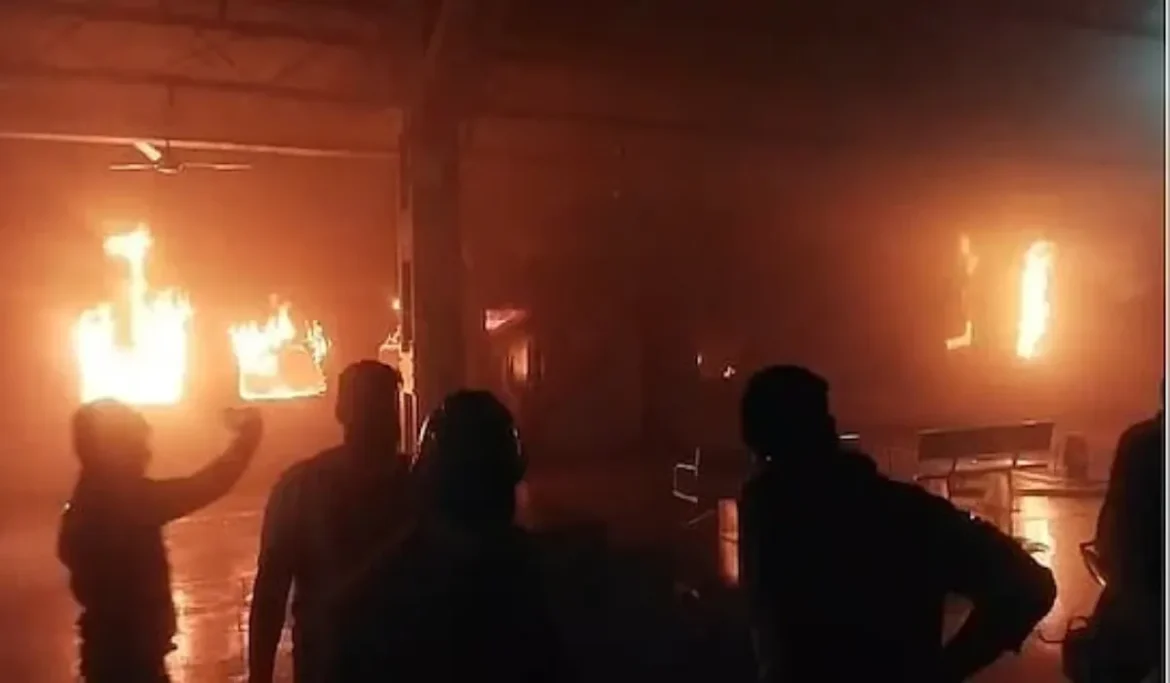 Tatanagar-Ernakulam Express Fire