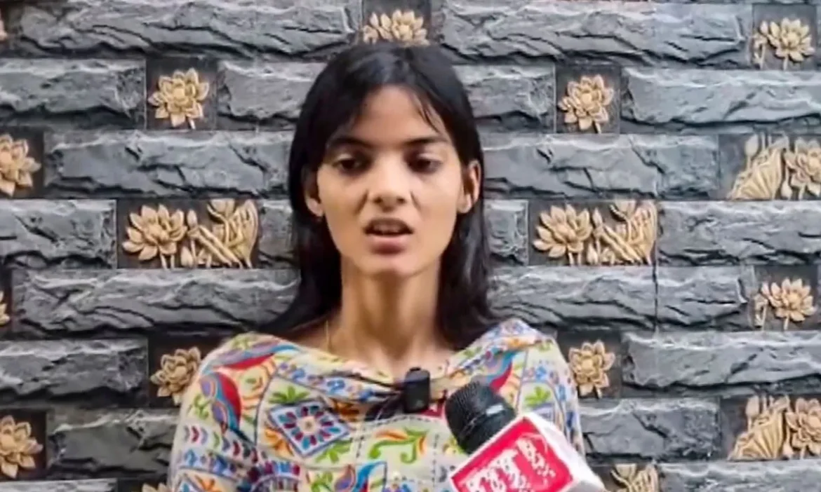 Maharashtra Nanded Woman married corpse lover murder