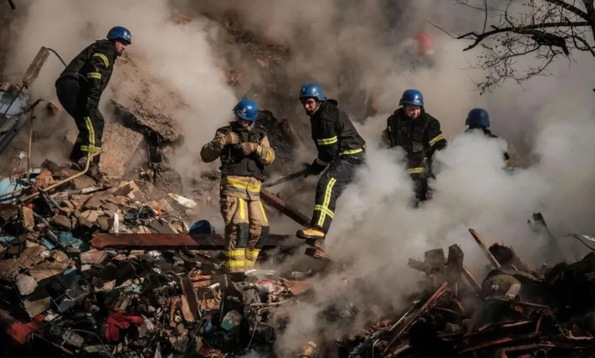 Russia की ड्रोन-मिसाइलों की बारिश से कांपा कीव, रातों-रात हमले में 3 की मौत, अब छाया सन्नाटा