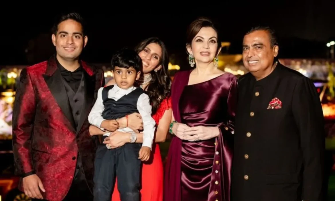 World के वो 10 रईस खानदान जिनके पास है कुबेर का खजाना, जानें किस नंबर पर हैं Ambani और कौन है सबसे आगे!