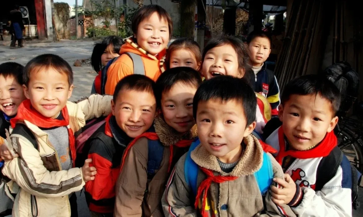 China population falls births drop 17% 1-child policy ended