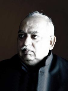 Munawwar Rana brilliant couplets