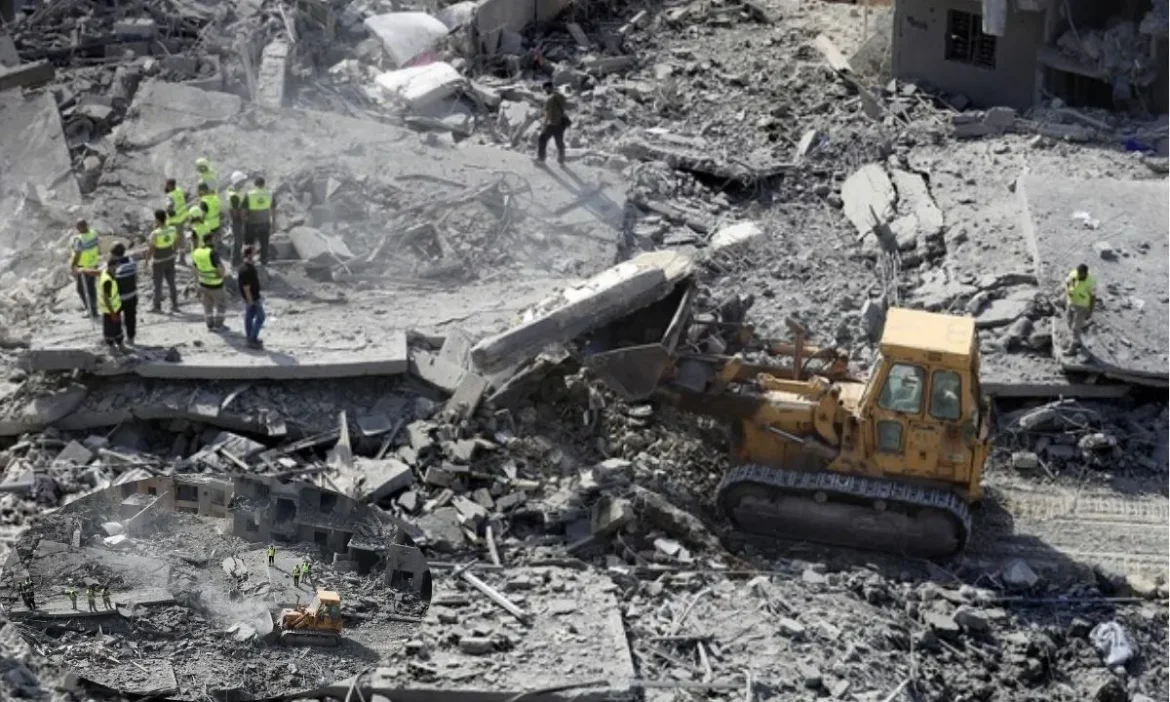 Gaza War Israeli strikes Gaza kill 12