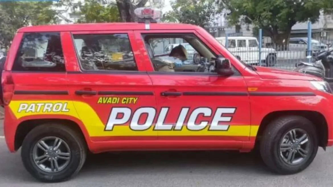 तमिलनाडु में पुलिस वाहन पर बम से हमला, तीन जवान घायल, दुर्दांत वेल्लाई को मारने का था प्लान