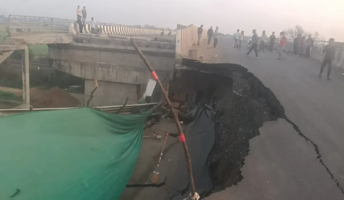 Jabalpur Bhopal NH Caved