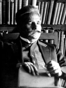 Allama Iqbal amazing couplet